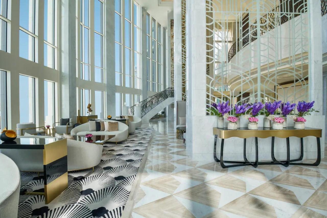 Wyndham Grand Doha West Bay Beach Екстер'єр фото The lobby of the hotel