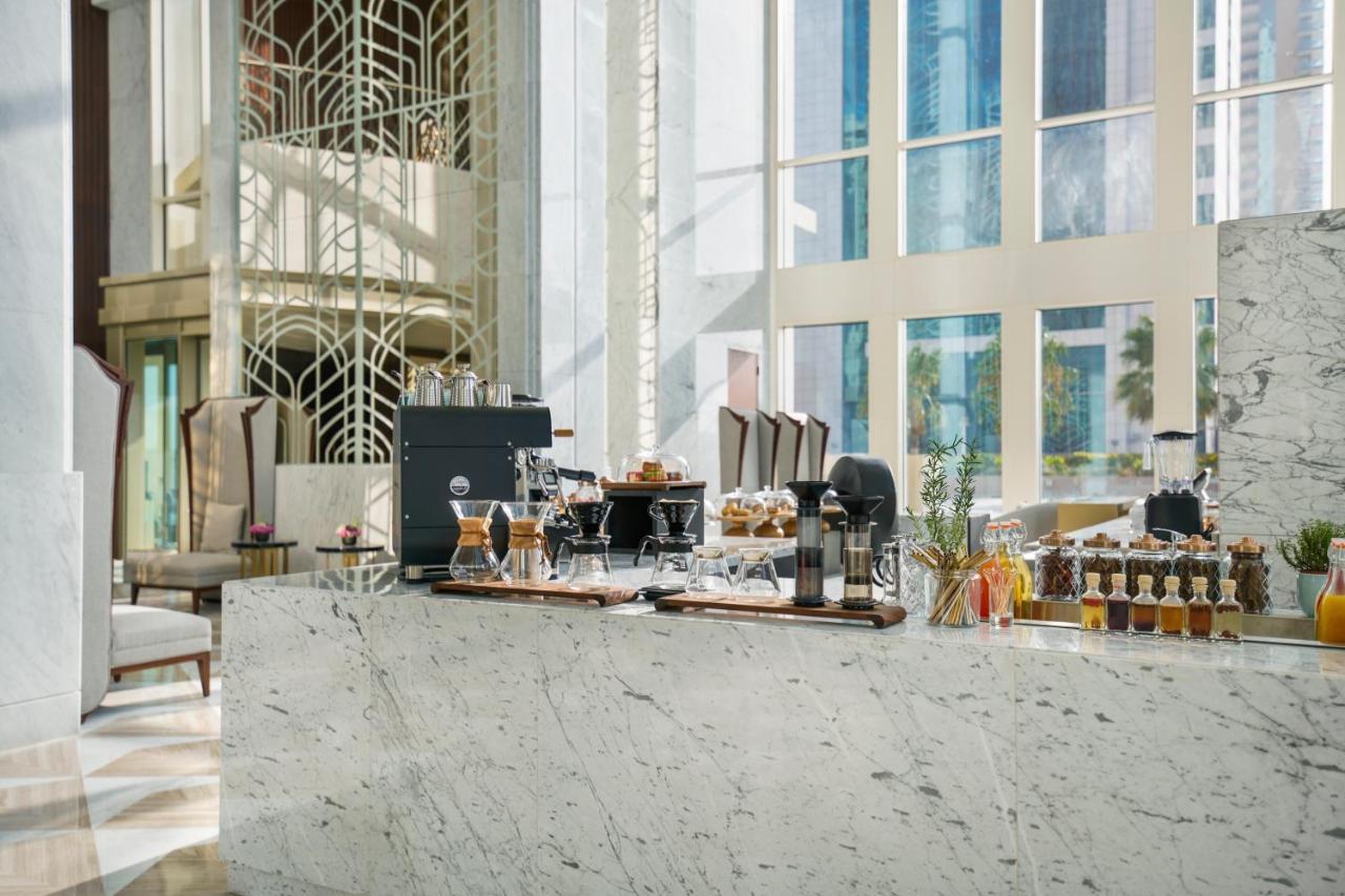 Wyndham Grand Doha West Bay Beach Екстер'єр фото Lobby
