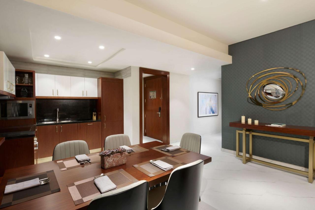 Wyndham Grand Doha West Bay Beach Екстер'єр фото Office
