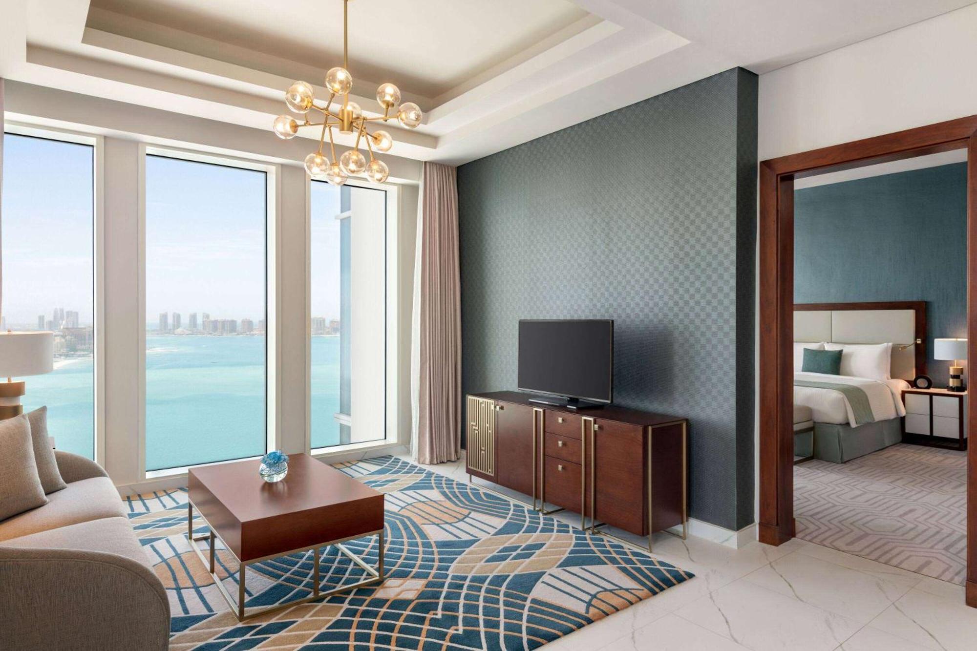 Wyndham Grand Doha West Bay Beach Екстер'єр фото A suite at the hotel