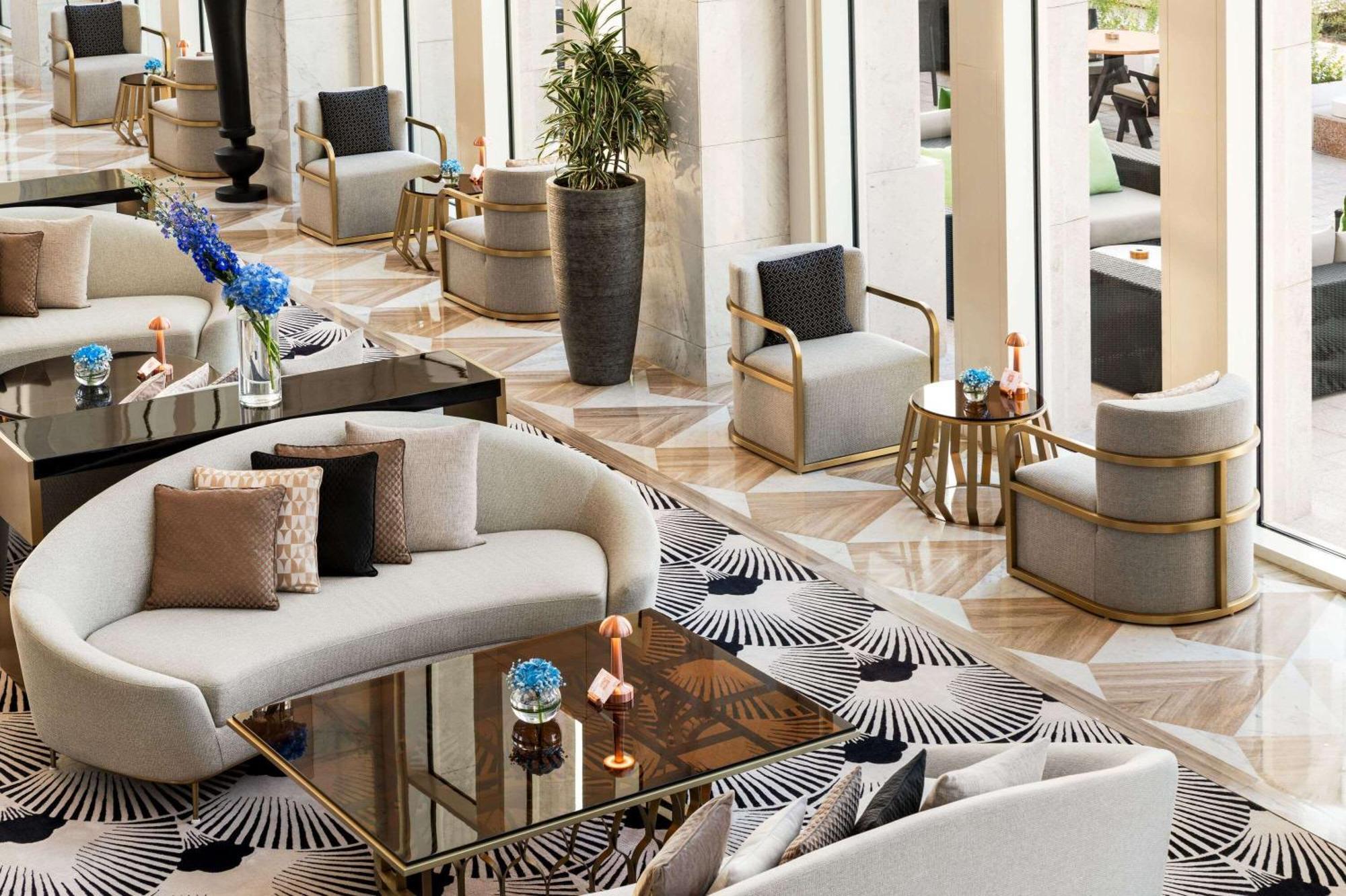 Wyndham Grand Doha West Bay Beach Екстер'єр фото The lobby of the hotel
